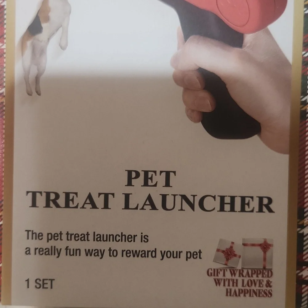 Pet Treat Launcher